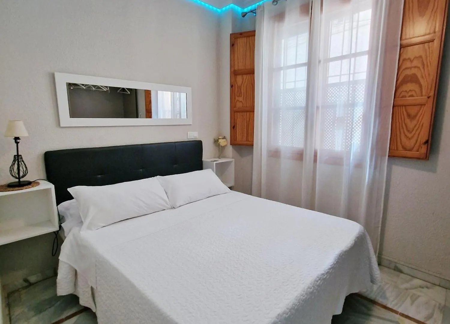 Apartamento Completo Plaza De Las Tendillas - Parking Privado - Alojamientos El Duque Córdoba